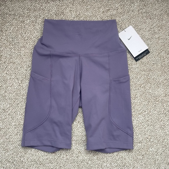 Nike Dri-Fit One High Waisted 8” Purple Biker Shorts With Pockets Sz XS NWT - Picture 1 of 8